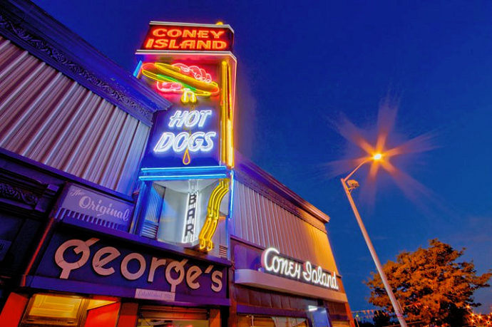 coneyisland2_03ee5c85-5056-a36a-0664906fa0f85009.png